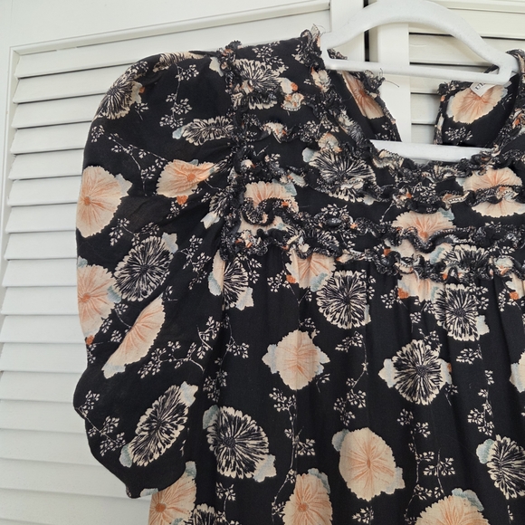 Ulla Johnson Black Floral Blouse with Peach Accents - Picture 3 of 4